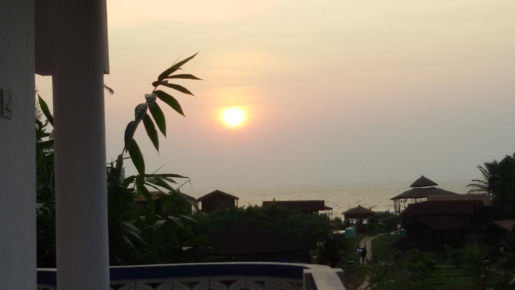 Swati Hotel Arambol Exteriér fotografie